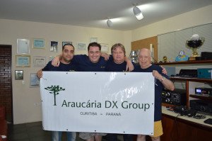 EQUIPE ZW5B NO ARRL 10M 2013 CONTEST.